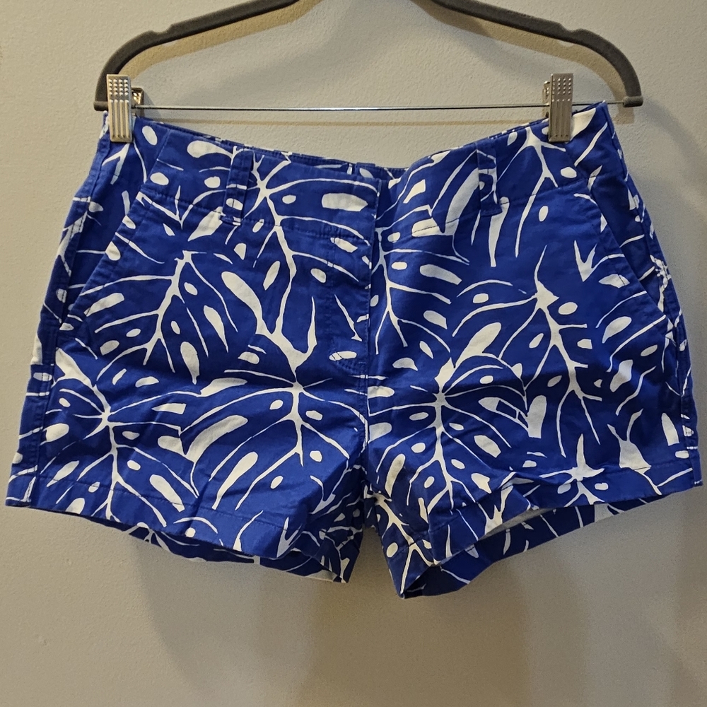 Vineyard Vines Monstera Print Shorts
